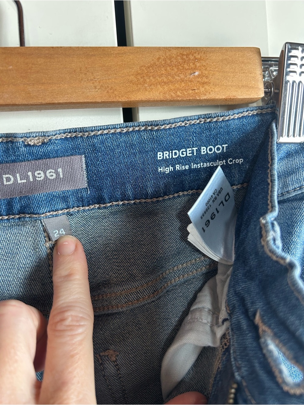 DL1961 Bridget Boot Hi-Rise Instasculpt Crop Jeans, Hulton, size 24 - Picture 9 of 13